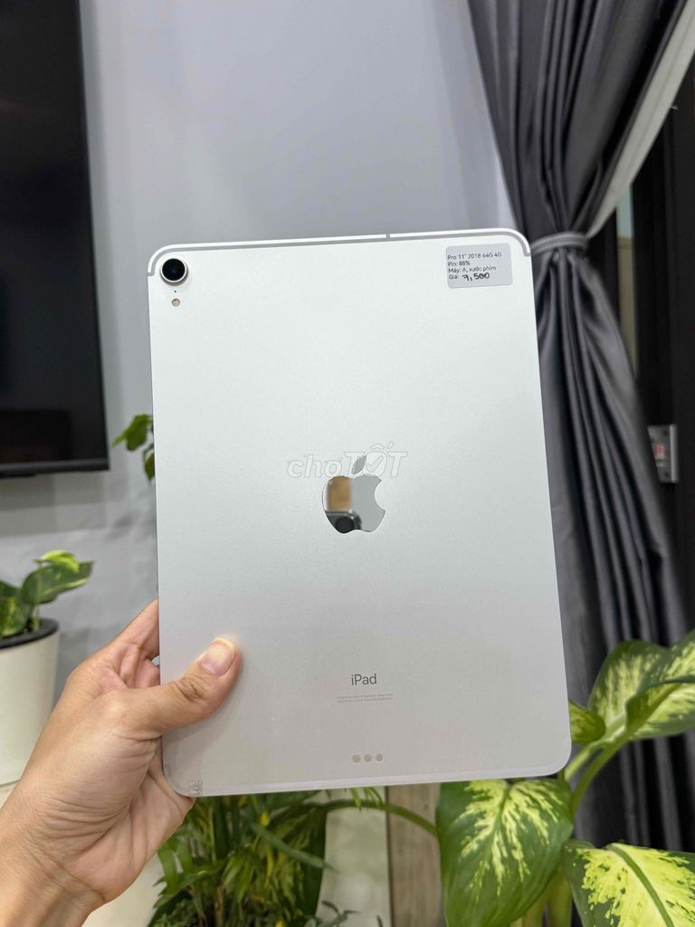 Apple iPad Pro 11 inch 64GB Trắng bản 4G zin full. Mua bán Máy tính bảng tại Huyện Hóc Môn Tp Hồ Chí Minh được đăng bởi Thu hình 1