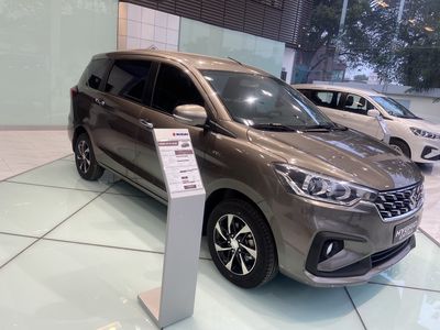 Suzuki Ertiga Hybrid Ưu Đãi TƯNG BỪNG ĐẾN 89 TR