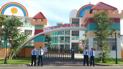 BẢO VỆ CA KHOÁN 24 TRƯỜNG HỌC- BAO CƠM, VIỆC NHÀN. Việc làm tại Thành phố Thủ Đức Tp Hồ Chí Minh được đăng bởi Lại Hoàng Anh Trí