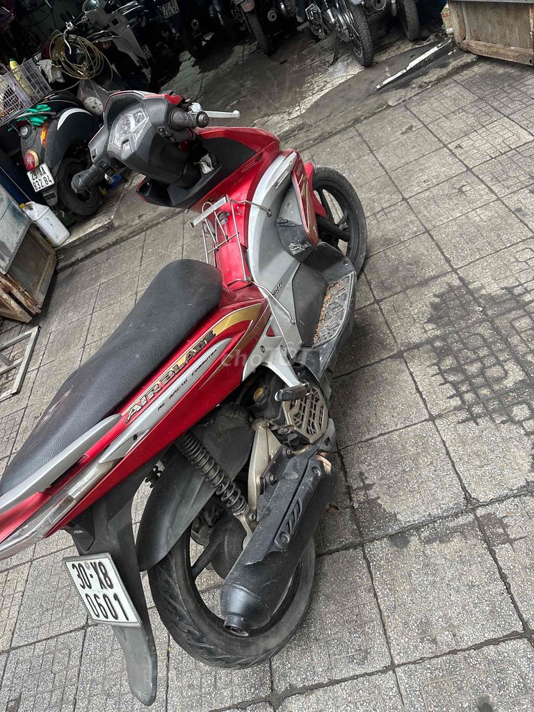 Воздушный клинок Honda 2010 красный