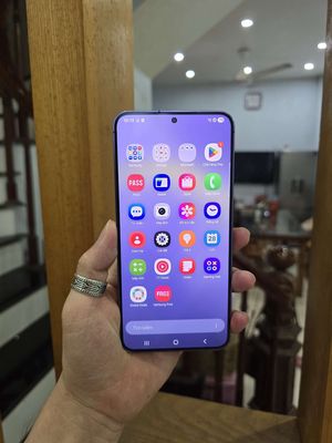 Galaxy S24 Plus 12/256GB (2 sim) bán/trao đổi. Mua bán Điện thoại tại Quận Hoàng Mai Hà Nội được đăng bởi Khoa America