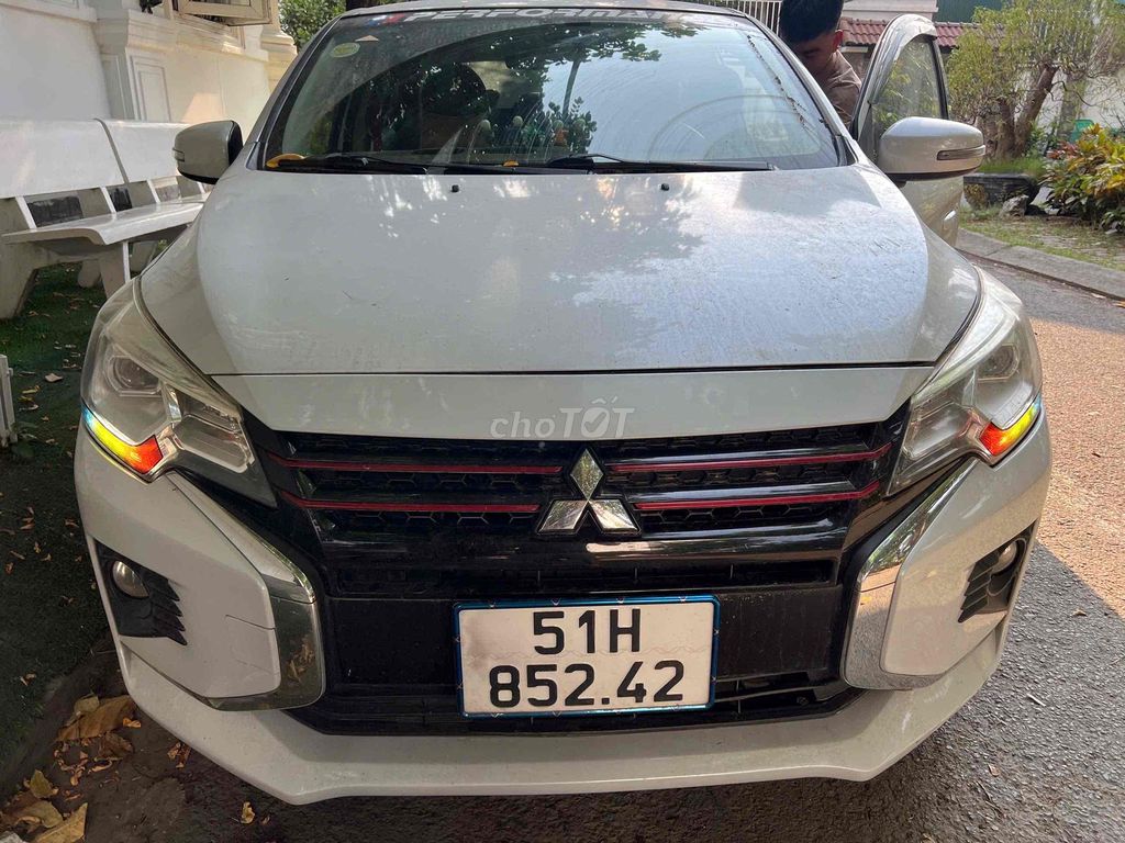 Mitsubishi Attrage Premium автомат от собственника свежая