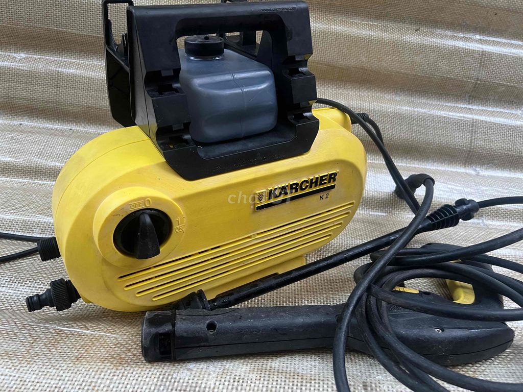 máy rửa xe Karcher