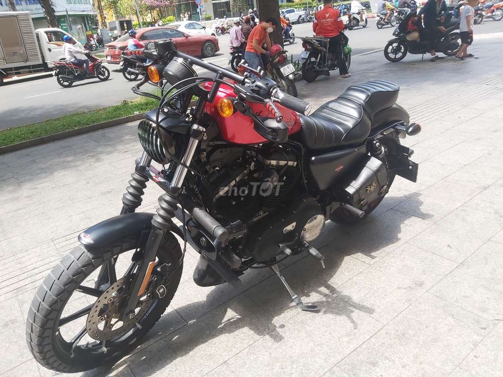 Harley davidsion iron 883, đúng data 06/2020. HQCN. Mua bán Xe máy tại Quận 5 Tp Hồ Chí Minh được đăng bởi quốc xuân hình 6