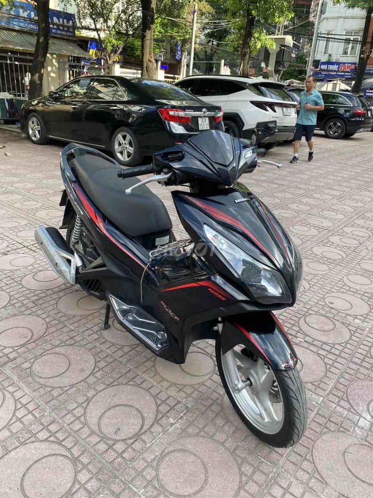 Airblade 125 nguyên bản lốp còn theo xe. Mua bán Xe máy tại Quận Nam Từ Liêm Hà Nội được đăng bởi chị lan hình 3