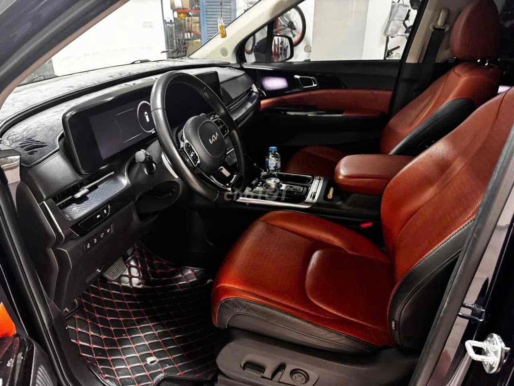 Kia Carnival 2021 2.2D Signature - 63000 km. Mua bán Ô tô tại Quận 4 Tp Hồ Chí Minh được đăng bởi Tiến Huỳnh hình 3