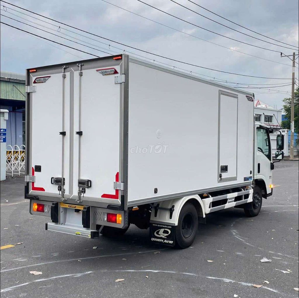 Isuzu thùng đông lạnh 1.9 tấn. Mua bán Xe tải, xe ben tại Quận 12 Tp Hồ Chí Minh được đăng bởi Chiến hình 6