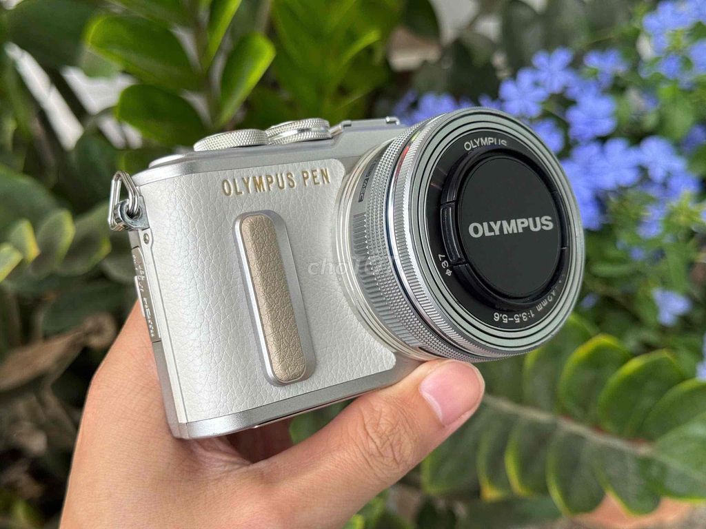 Máy ảnh Olympus Pen E-PL8 Bạc. Mua bán Máy ảnh, Máy quay tại Quận Đống Đa Hà Nội được đăng bởi tuấn bùi hình 1
