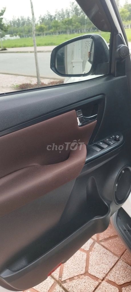 GIA ĐÌNH CẦN BÁN XE TOYOTA FORTUNER ĐỜI 2020. Mua bán Ô tô tại Thành phố Sóc Trăng Sóc Trăng được đăng bởi Du lịch Thanh Xuân hình 7