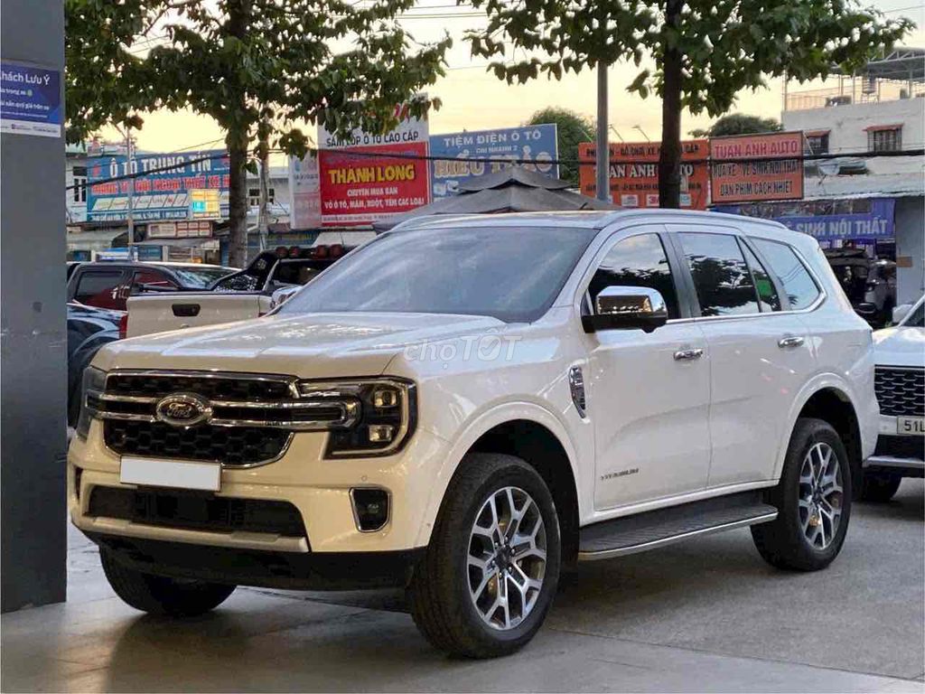 Ford Everest 2022 Titanium+ 2.0L AT 4x4