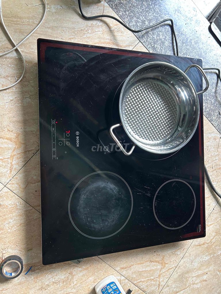 Bếp từ Bosch Đen. Mua bán Bếp, lò, đồ điện nhà bếp tại Quận Tân Phú Tp Hồ Chí Minh được đăng bởi Phúc Nguyễn hình 1