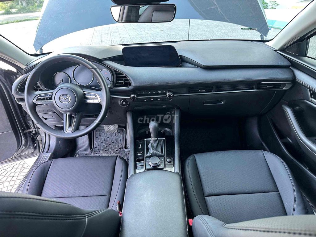 Mazda 3 2019 Fom 2020. Mua bán Ô tô tại Quận Cẩm Lệ Đà Nẵng được đăng bởi Nguyễn Duy hình 8
