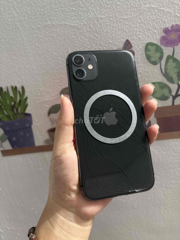 Apple iPhone 11 64GB Đen. Mua bán Điện thoại tại Quận 3 Tp Hồ Chí Minh được đăng bởi Kim Nhi hình 1