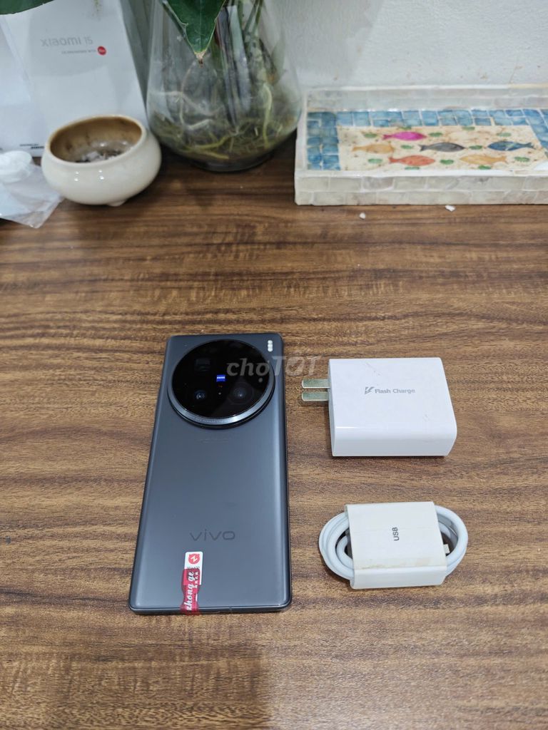 Vivo X100 Ultra 5G Đen 16/512 sạc 80w có ship COD. Mua bán Điện thoại tại Quận Hoàng Mai Hà Nội được đăng bởi Trần Ngọc Hiếu hình 1