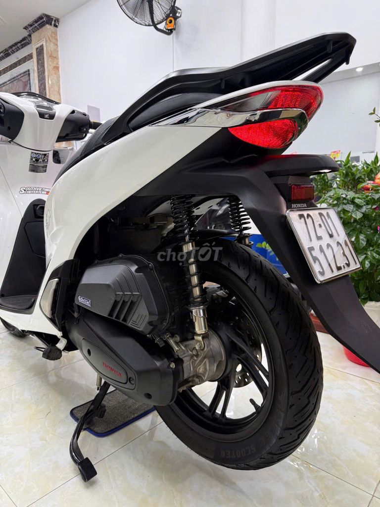💝𝑺𝑯 𝟭𝟮𝟱 𝑪𝑩𝗦 𝗠𝗔̀𝗨 𝗧𝗥𝗔̆́𝗡𝗚 ÚP ĐẦU ĐÈN MẶC NẠ SH 350. Mua bán Xe máy tại Thành phố Vũng Tàu Bà Rịa - Vũng Tàu được đăng bởi XE MÁY BẢO THANH  TPVŨNG TÀU hình 10