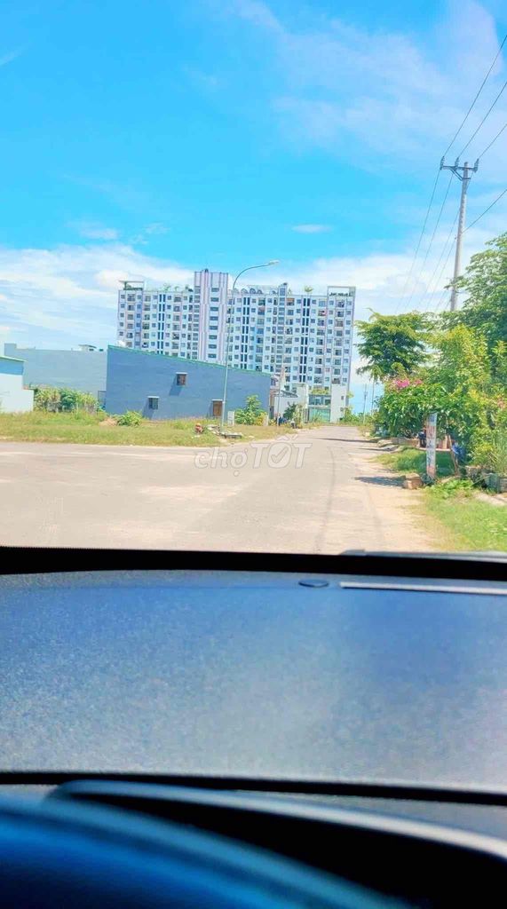 đất mặt tiền , chợ dinh , 90m2 (5*18) , lộ giới 12m, phường quy nhơn đ đất mặt tiền , chợ dinh , 90m2 (5*18) , lộ giới 12m, phường quy nhơn đ