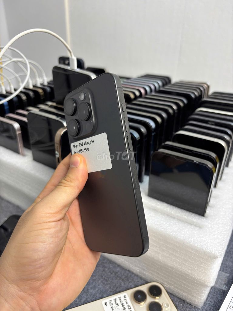 iPhone 15pro fullzin đen . Mua bán Điện thoại tại Quận Bắc Từ Liêm Hà Nội được đăng bởi Cửa hàng Bính Táo hình 1