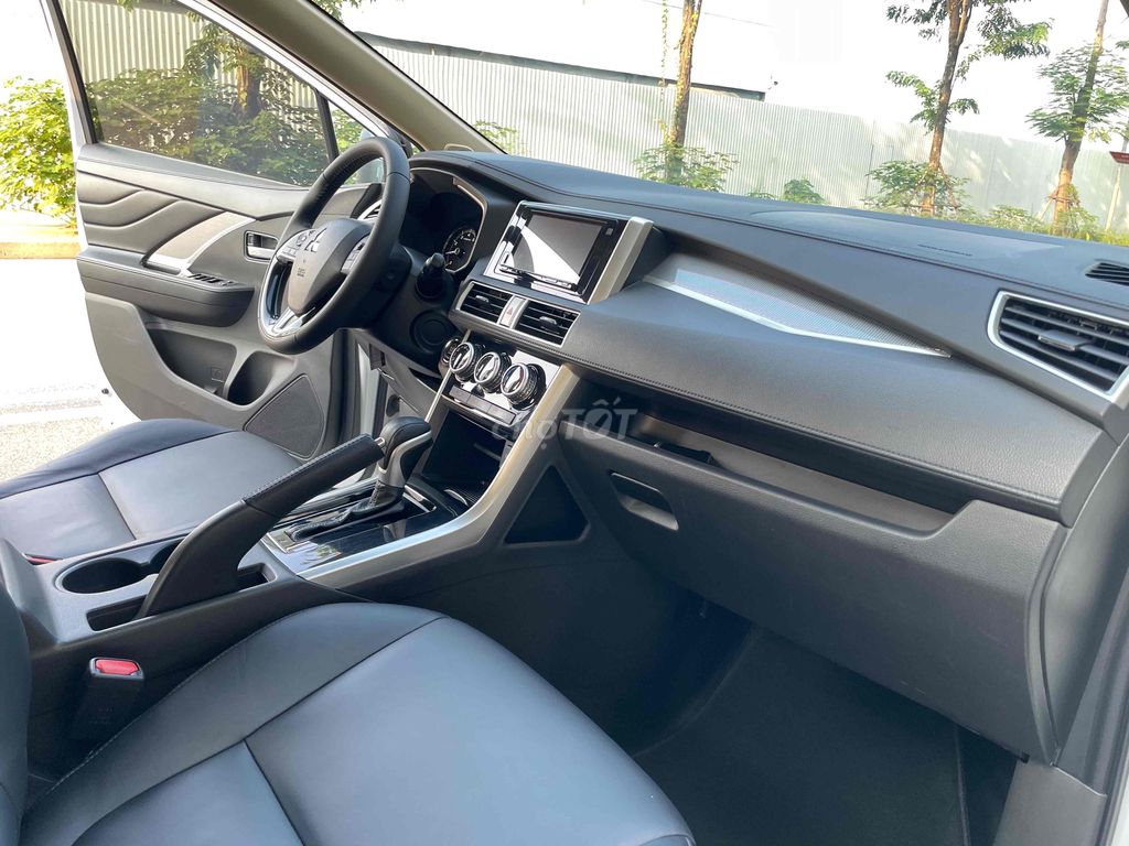 Xpander 2020 1.5AT - 6,3 vạn ( km zin ). Mua bán Ô tô tại Quận Cầu Giấy Hà Nội được đăng bởi Mr Hiếu  hình 13