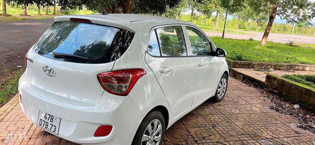Hyundai Grand i10 2015 1.0 Base - 97000 km. Mua bán Ô tô tại Huyện Cư Kuin Đắk Lắk được đăng bởi Nguyễn Tất Thuận hình 10