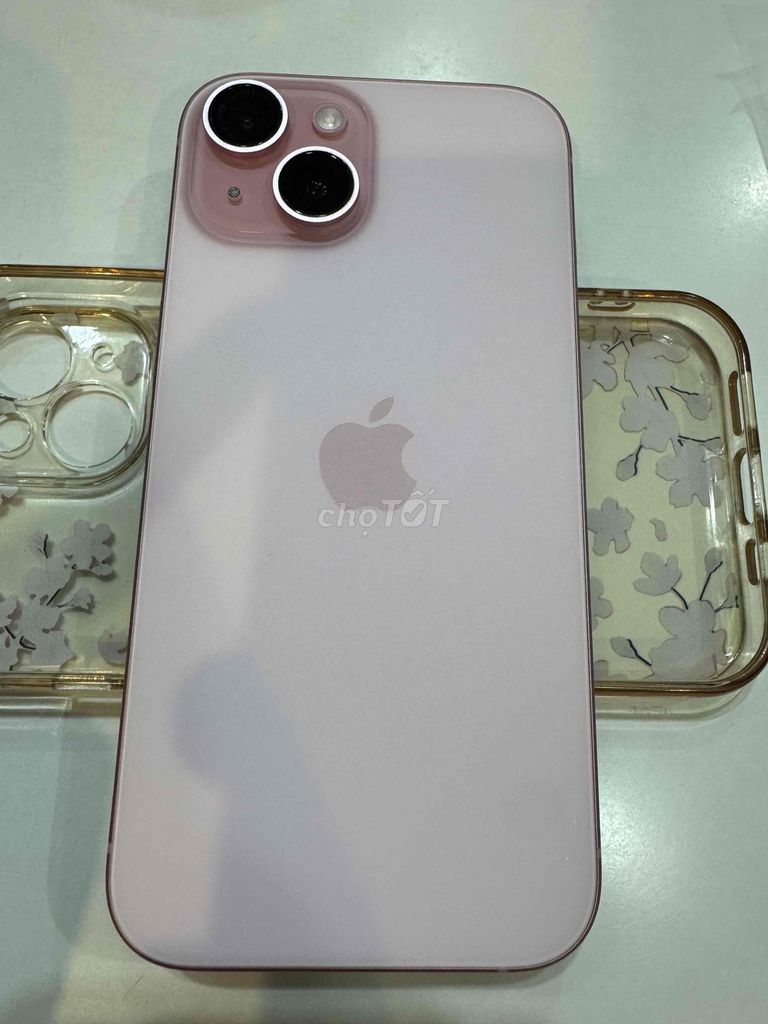 iphone 15 hồng, Mỹ quốc tế, eSIM, pin 86%, mới 99%. Mua bán Điện thoại tại Quận Hai Bà Trưng Hà Nội được đăng bởi A Long hình 1