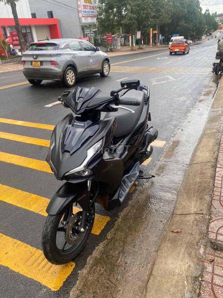 Muốn đổi xe lên đời nên bán xe !!!. Mua bán Xe máy tại Huyện Krông Nô Đắk Nông được đăng bởi Đặng Phi Hoàng hình 1