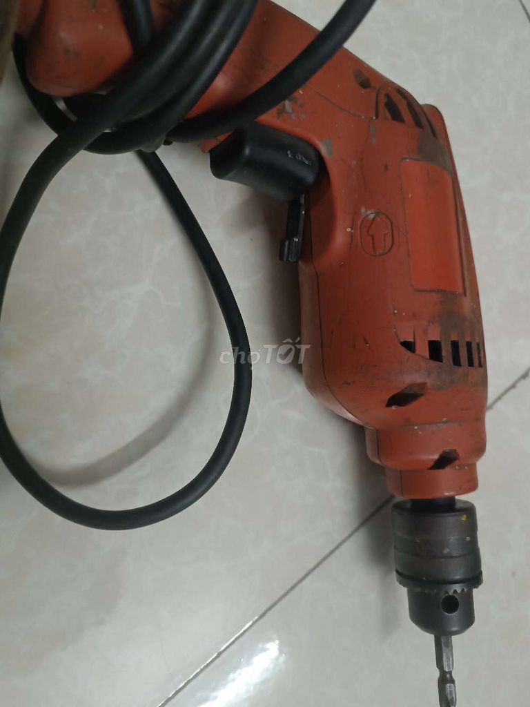 Máy khoan Makita MT240 Cam 200W. Mua bán Nội thất, đồ gia dụng khác tại Thành phố Dĩ An Bình Dương được đăng bởi Quang Anh hình 1