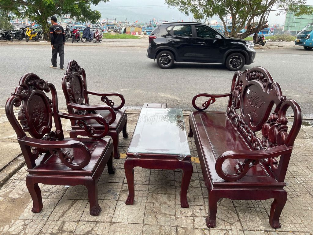 đồ sưu tầm b à n g h ế nội thất