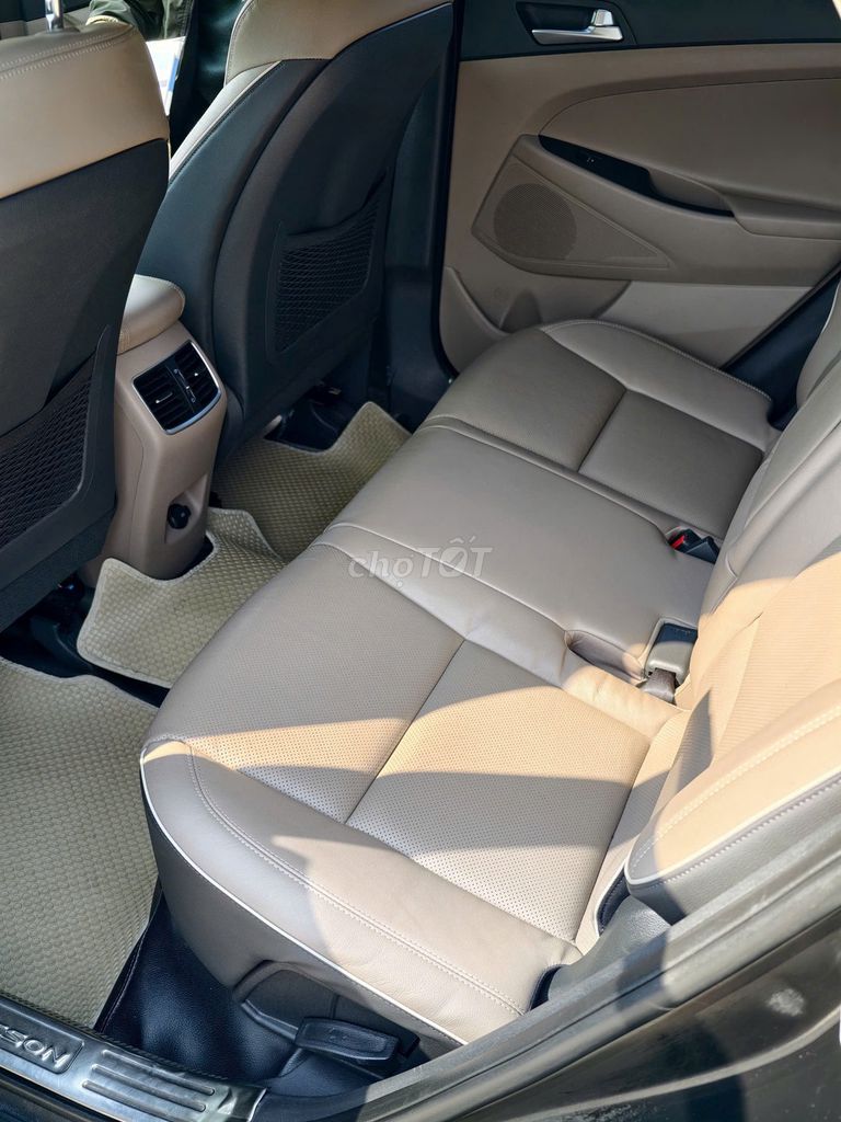 Hyundai Tucson 2.0 GATH full option đời 2020. Mua bán Ô tô tại Quận Long Biên Hà Nội được đăng bởi AUTO TÂN HƯNG THỊNH hình 13