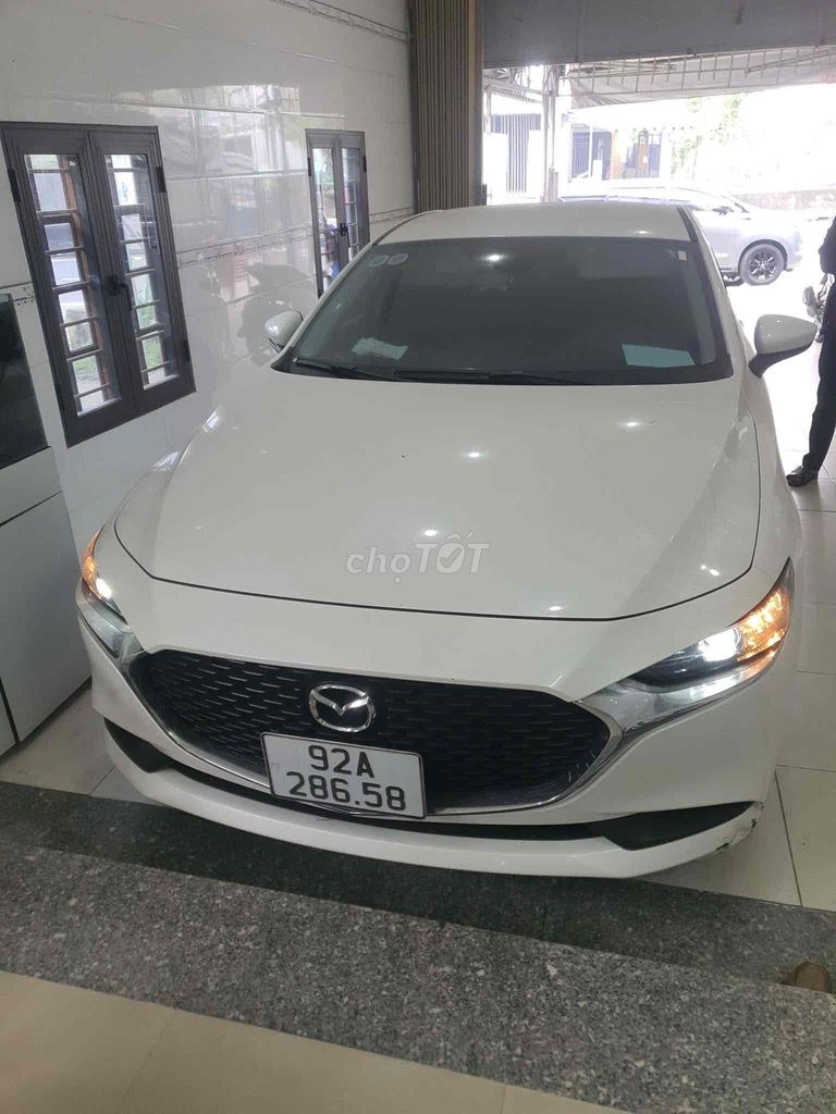 Mazda 3 2022 1.5L Deluxe - mới chạy 10.900 km