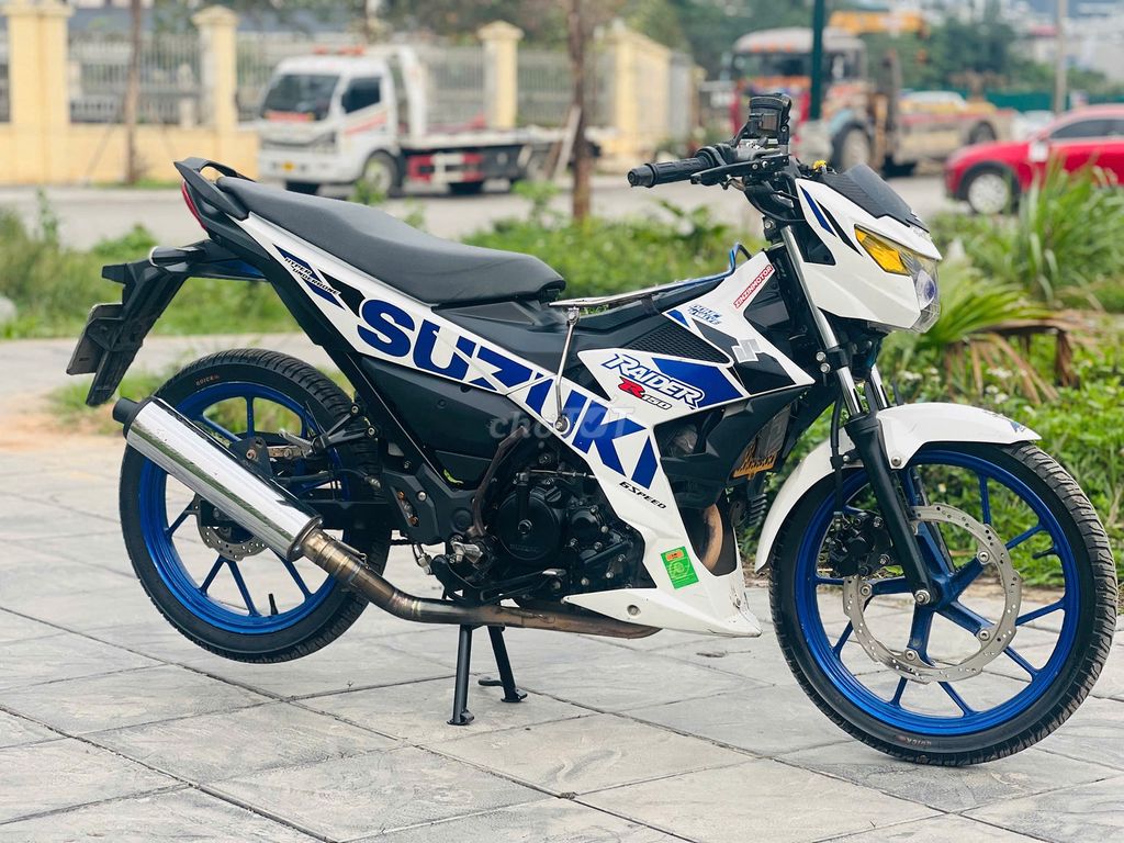 SUZUKI RAIDER 150 TRẮNG XANH NGUYÊN BẢN. Mua bán Xe máy tại Quận Cầu Giấy Hà Nội được đăng bởi Lộc Phát hình 6