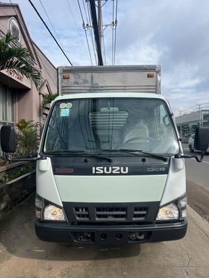 isuzu Qkr55H 1,9T thùng kín, thùng 4,4M xe 1chủ. Mua bán Xe tải, xe ben tại Thành phố Thuận An Bình Dương được đăng bởi Ngọc Hà