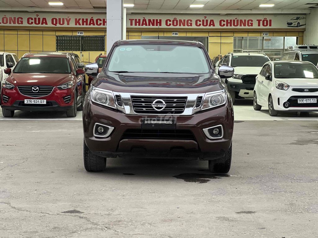 Nissan Navara 2017 NP300 EL 4x2 AT - 140000 km