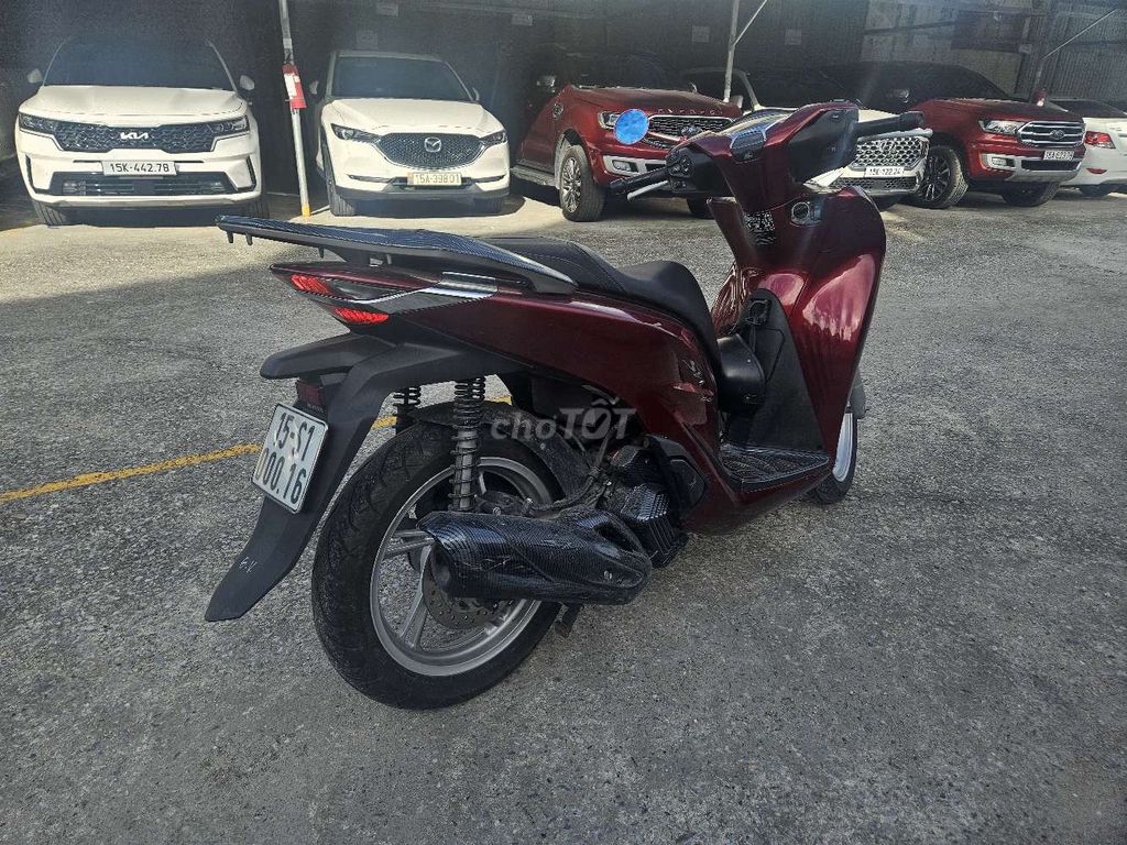 xe chính chủ mua từ Head. Mua bán Xe máy tại Quận Lê Chân Hải Phòng được đăng bởi Nguyễn Việt hình 2