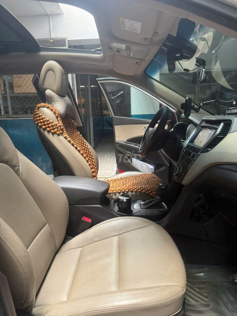 SANTA FE 2.2L 4WD 2018 DẦU NGUYÊN BẢN MÀU VÀNG CÁT. Mua bán Ô tô tại Quận 7 Tp Hồ Chí Minh được đăng bởi Hoàn  hình 7