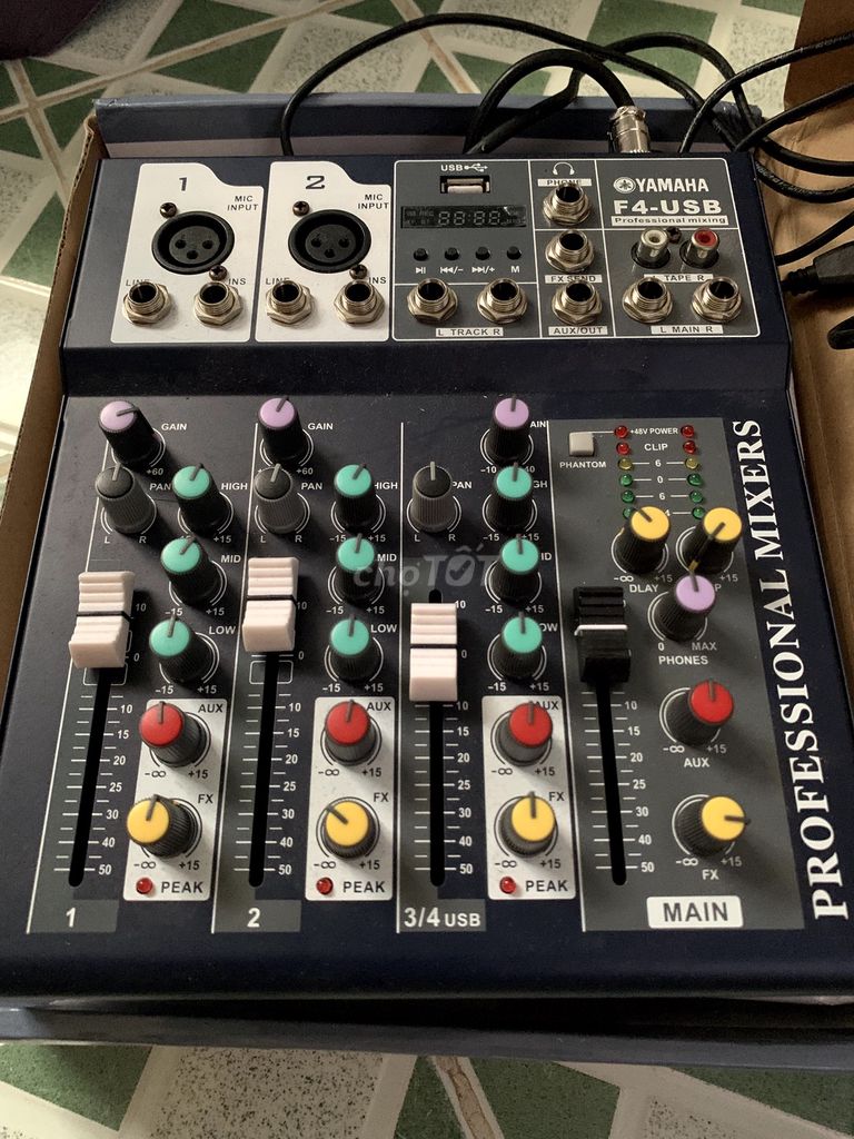 Bàn trộn âm thanh Yamaha F4-USB. Mua bán Nhạc cụ tại Quận Bình Thạnh Tp Hồ Chí Minh được đăng bởi Quốc Minh hình 1