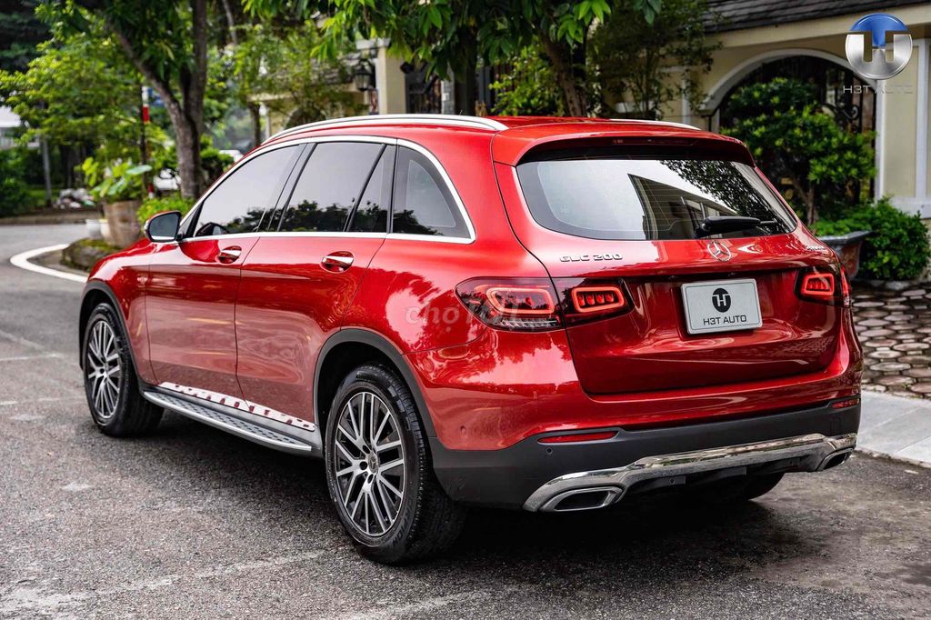 Mercedes-Benz GLC200 4Matic 2022 Đỏ. Mua bán Ô tô tại Quận Long Biên Hà Nội được đăng bởi H3T Auto Việt Nam hình 14