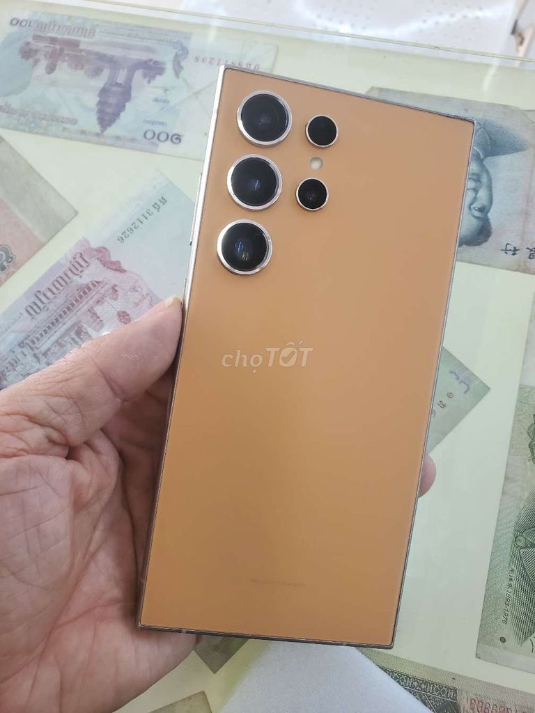 Samsung S24 Ultra 256GB SSVN Cam. Mua bán Điện thoại tại Thành phố Buôn Ma Thuột Đắk Lắk được đăng bởi Lê Nguyễn SmartPhones hình 1
