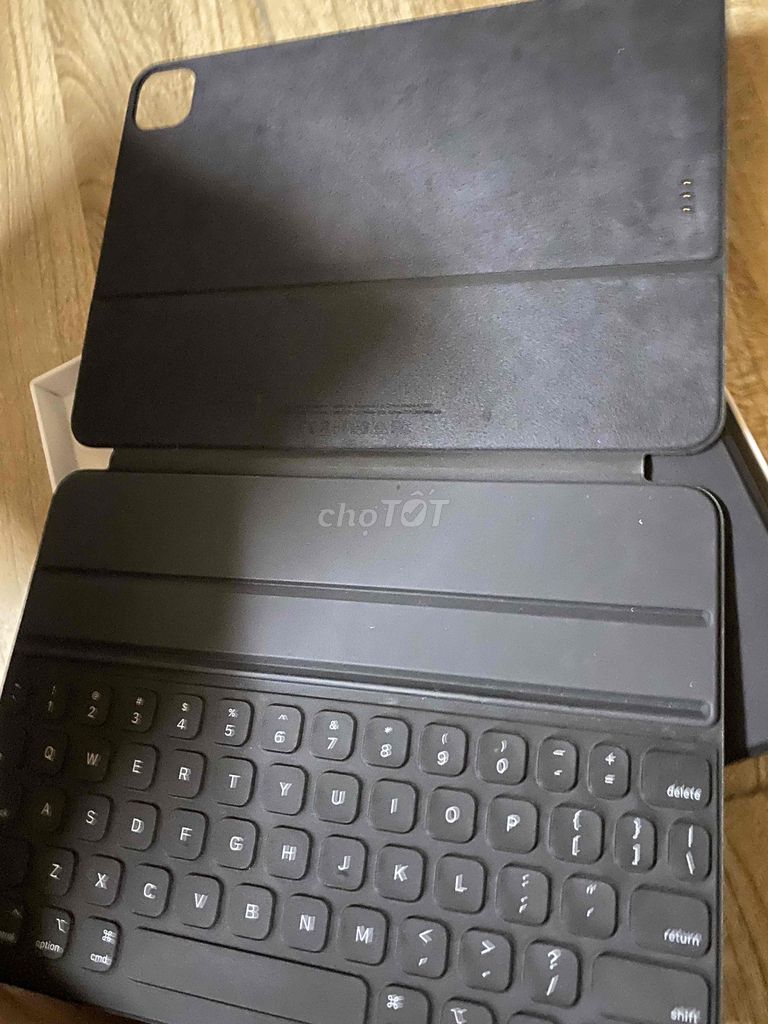 Bàn phím Apple Smart Keyboard Folio Đen. Mua bán Phụ kiện (Màn hình, Chuột...) tại Huyện Nam Trực Nam Định được đăng bởi Tuấn hình 1