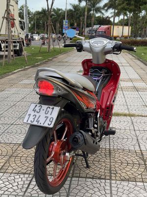 Ex 2010 nguyên bản . bs dễ nhìn 479 thần tài lớn. Mua bán Xe máy tại Quận Cẩm Lệ Đà Nẵng được đăng bởi 153 Đường 2 tháng 9 Hoà cường Tp Đà Nẵng 