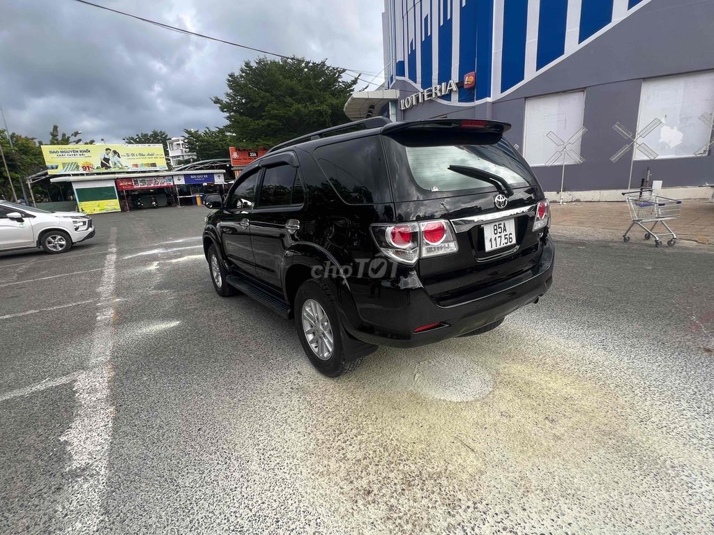 Toyota Fortuner 2013 2.7V 4x4 AT - 121000 km. Mua bán Ô tô tại Huyện Hóc Môn Tp Hồ Chí Minh được đăng bởi luân lê minh hình 7