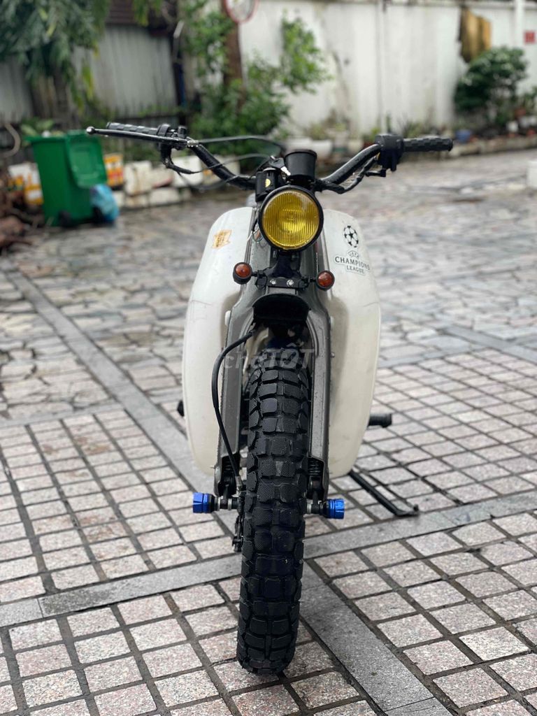 Cub - Cup độ Cafe racer nhật cực đẹp. Mua bán Xe máy tại Quận 7 Tp Hồ Chí Minh được đăng bởi Dương Đạt hình 2