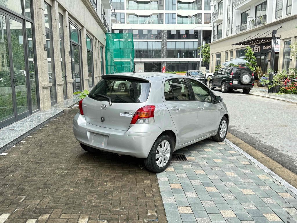 Toyota Yaris 2009 1.3 AT - 120000 km. Mua bán Ô tô tại Quận Long Biên Hà Nội được đăng bởi Huy Trần hình 5