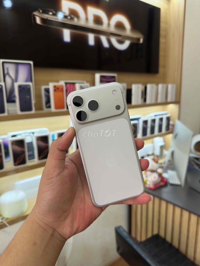 iPhone 17 ProMax 256GB Rin chuẩn, Pin cao. Mua bán Điện thoại tại Thành phố Buôn Ma Thuột Đắk Lắk được đăng bởi Nguyễn Hữu Duy hình 1