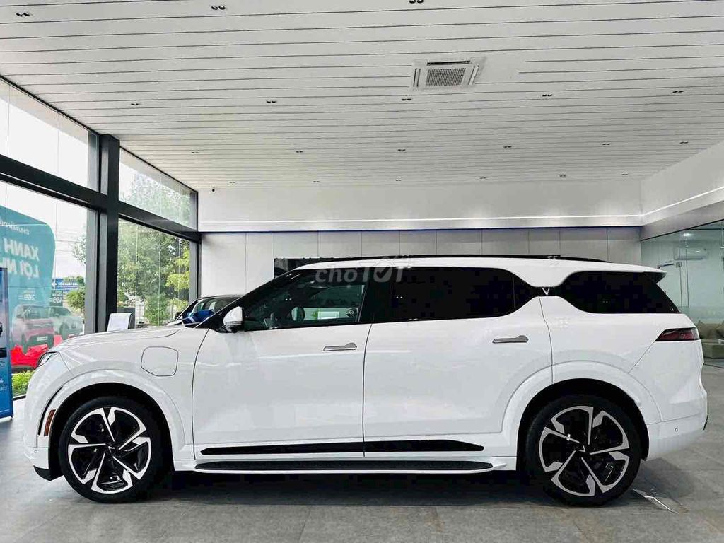 VF9 SẲN XE GIAO NGAY-BANK 90%-BAO NỢ XẤU. Mua bán Ô tô tại Thành phố Thủ Đức Tp Hồ Chí Minh được đăng bởi KỲ hình 3