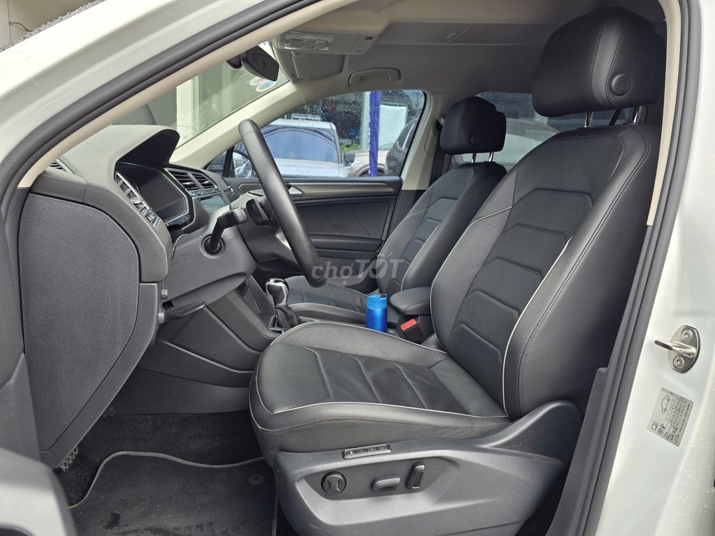 Volkswagen Tiguan 2022 Allspace Nhập Mexico. Mua bán Ô tô tại Thành phố Biên Hòa Đồng Nai được đăng bởi Thái Volkswagen Đồng Nai hình 9