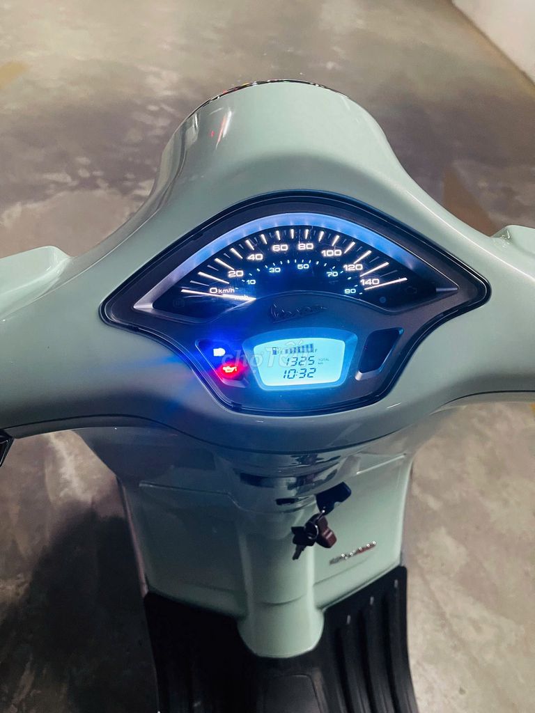 Piaggio Vespa Primavera 125cc Xanh 1300km. Mua bán Xe máy tại Quận Hai Bà Trưng Hà Nội được đăng bởi Thu Hương hình 5