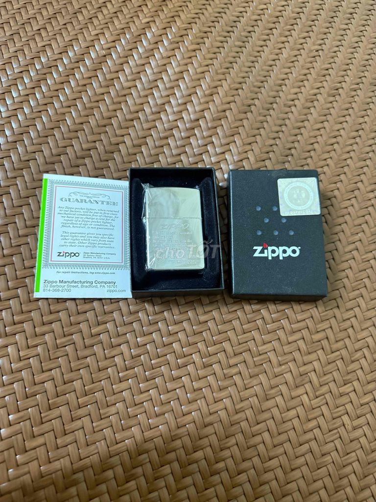 Bật lửa Zippo mới Fullbox. Mua bán Đồ sưu tầm, đồ cổ tại Quận Cầu Giấy Hà Nội được đăng bởi Nguyễn Công Minh hình 1