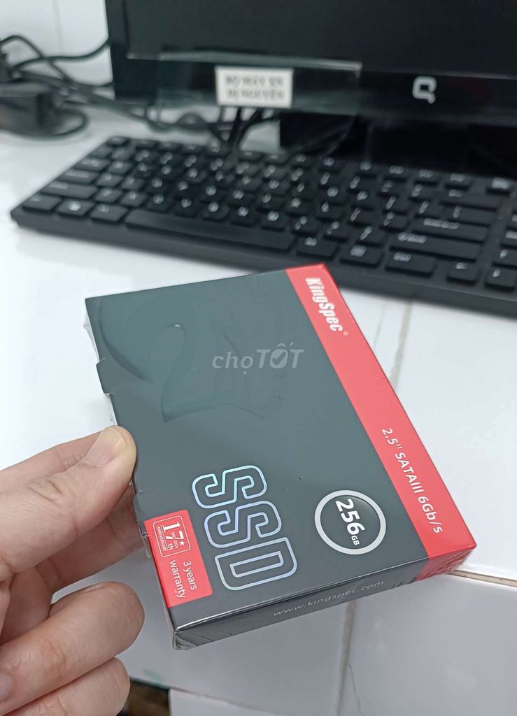 🍀Ssd 256gb new sẵn win office free cáp