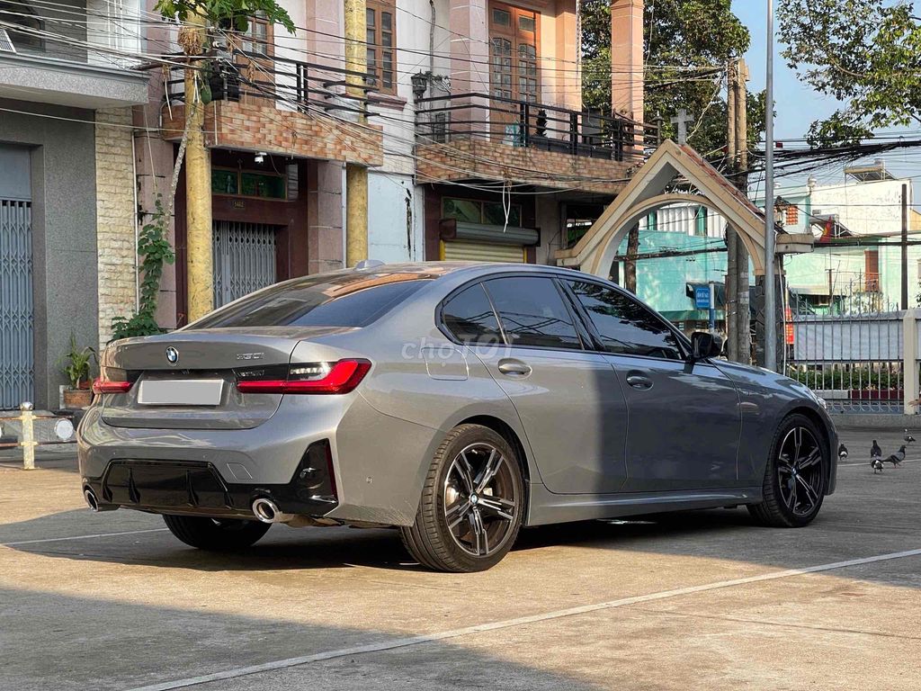 BMW 330i M sport model 2025 lướt chỉ 5.000km