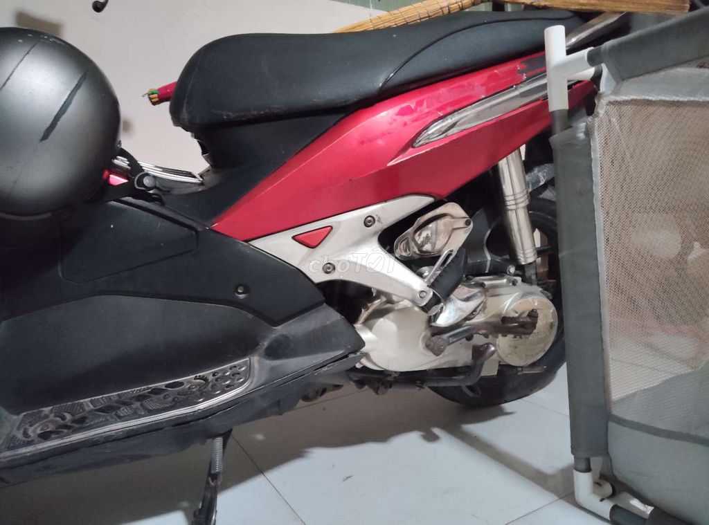 Honda Air Blade 2008 красный карбюратор